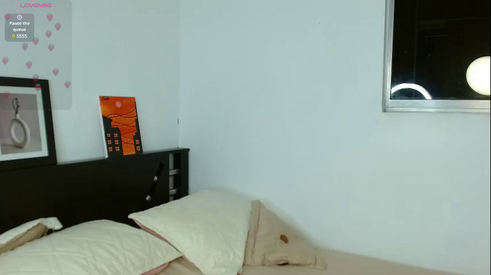 stripper_ella