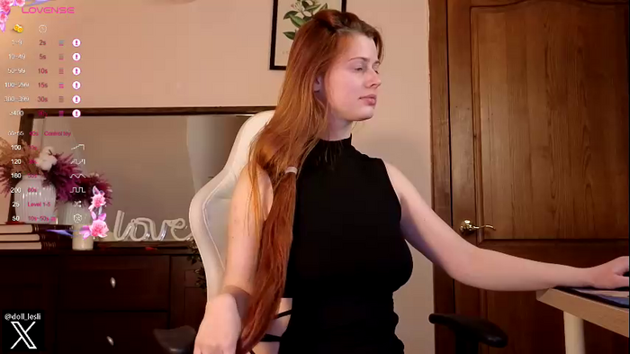 doll_lesli