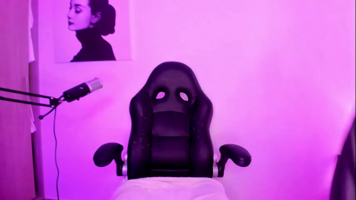 thecosmicgirl