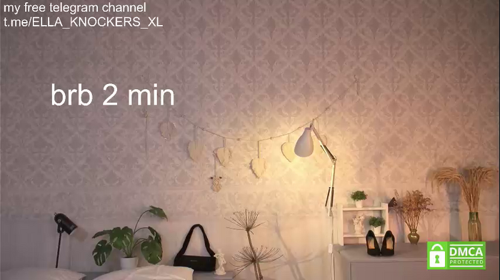 ella_knockers_xl