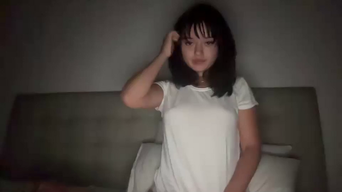sarah_heart_aus