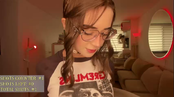 lonelly_lolly98