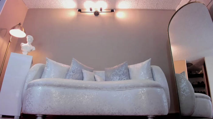 miia_smiith02
