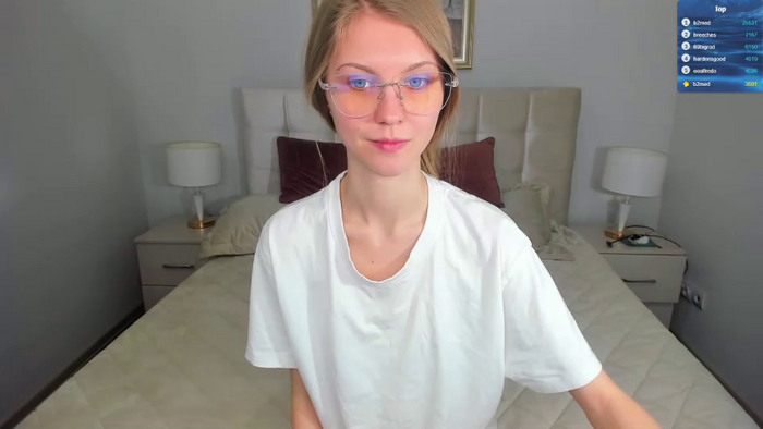 phoebepaw