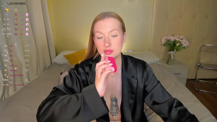 hollyylee