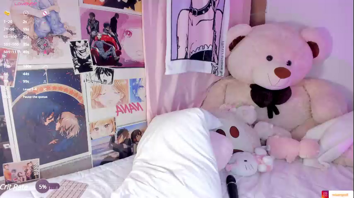 mia_angeel_