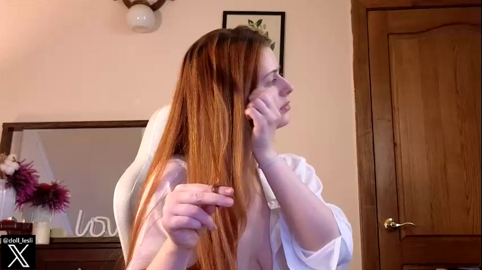 doll_lesli