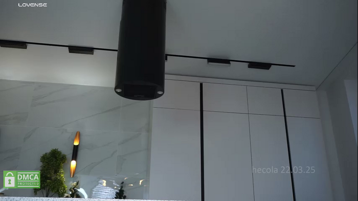 hecola