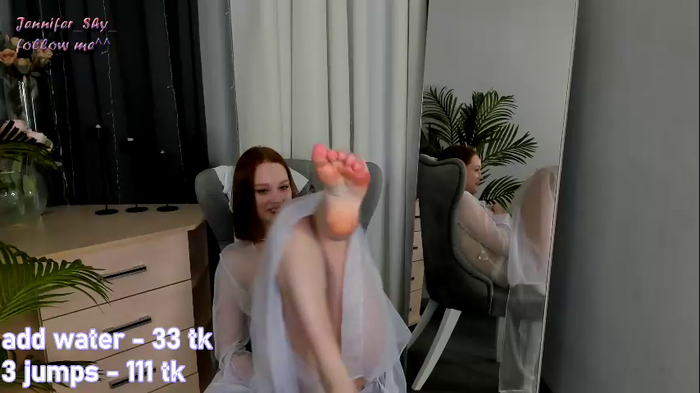 jennifer_shy_
