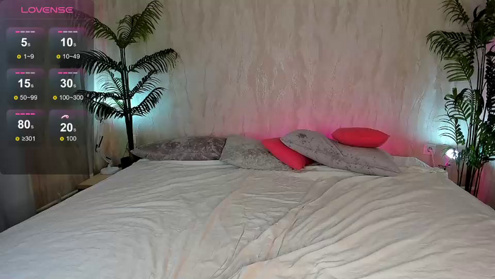 taylor_blush