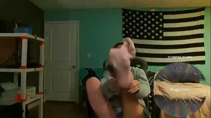 2025/04/04/chaturbate-anabelleleigh-13-11-41
