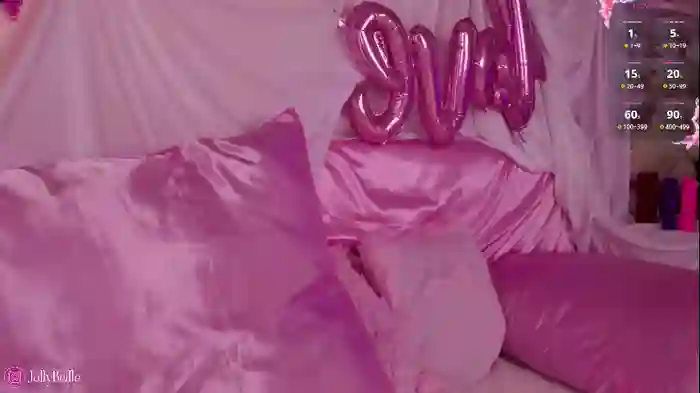 2025/04/04/chaturbate-jollly_belle-05-40-38