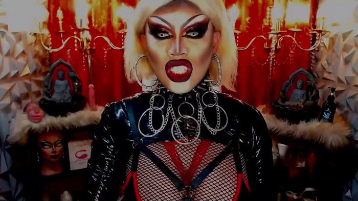 queendomcum6
