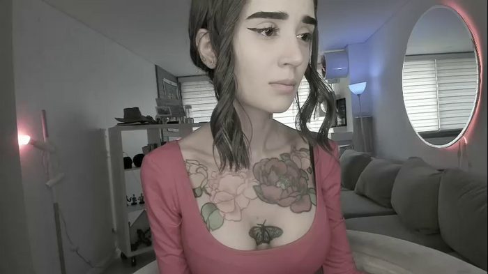lonelly_lolly98