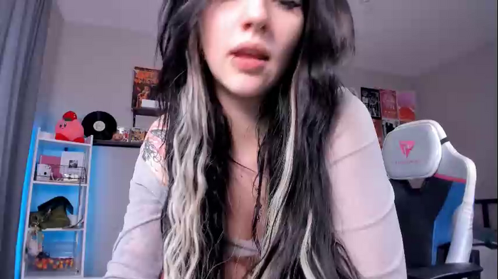 vivian_qwerty