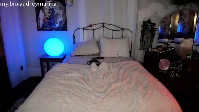 audrey_