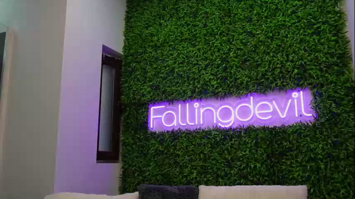 hotfallingdevil