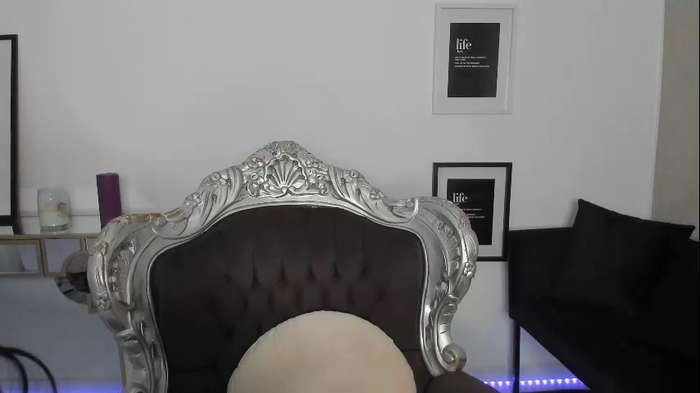 moniqueeass