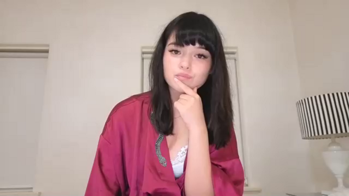 sarah_heart_aus