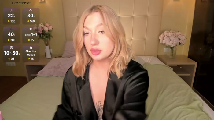 hollyylee