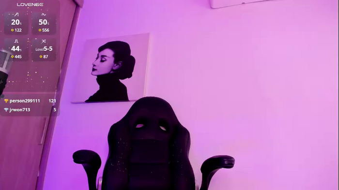 thecosmicgirl