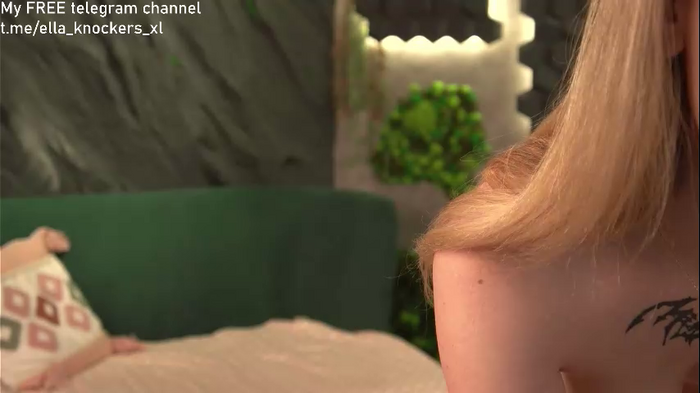 ella_knockers_xl