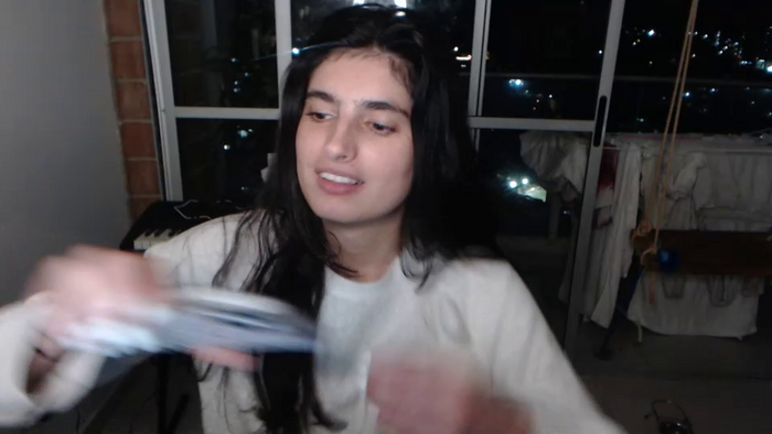 hollyshit_