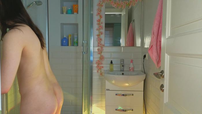 Mia_G_