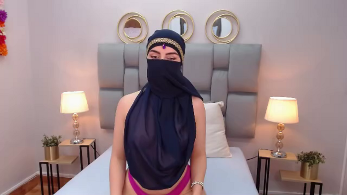 aliah-manzur