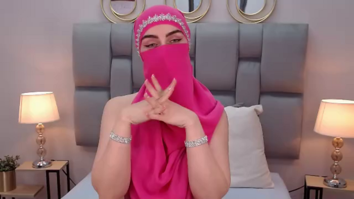 aliah-manzur