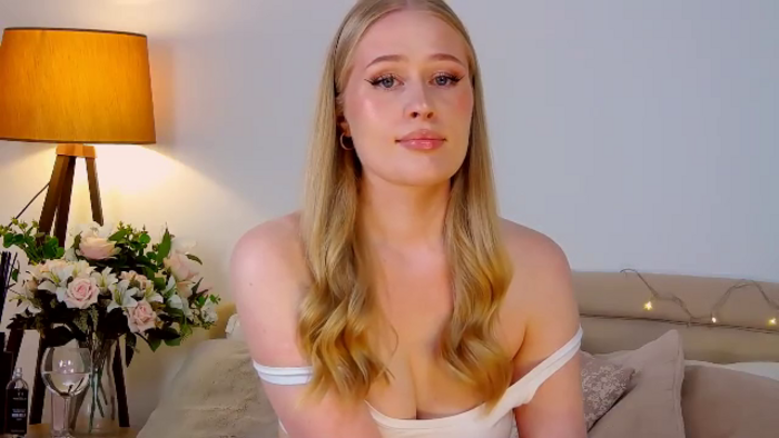 juliajae