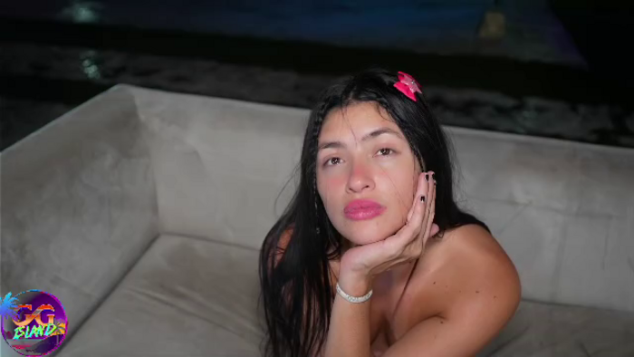island-girls