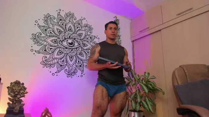 aaron-strong