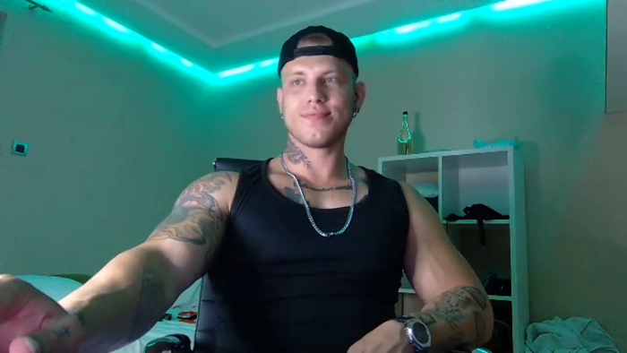 richie-grey