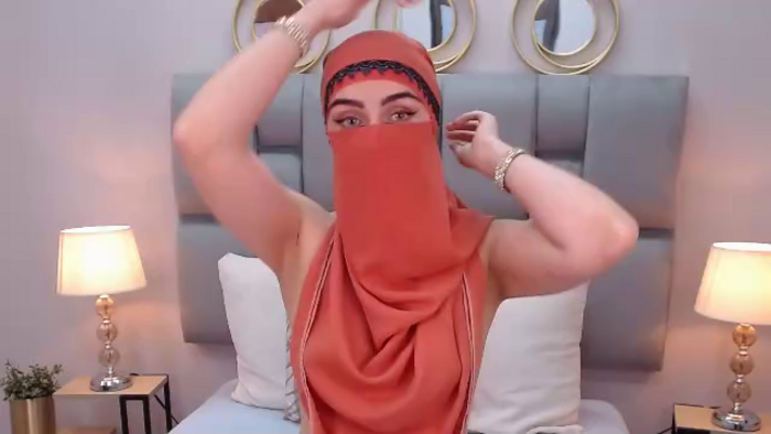 aliah-manzur