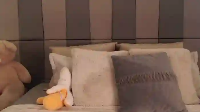 2024/05/04/flirt4free-mia-klein-22-26-40