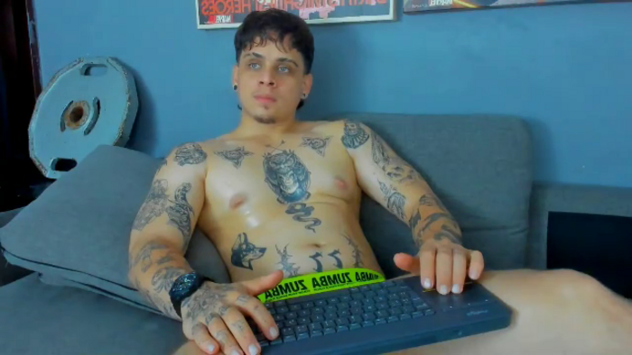 dennis-munera