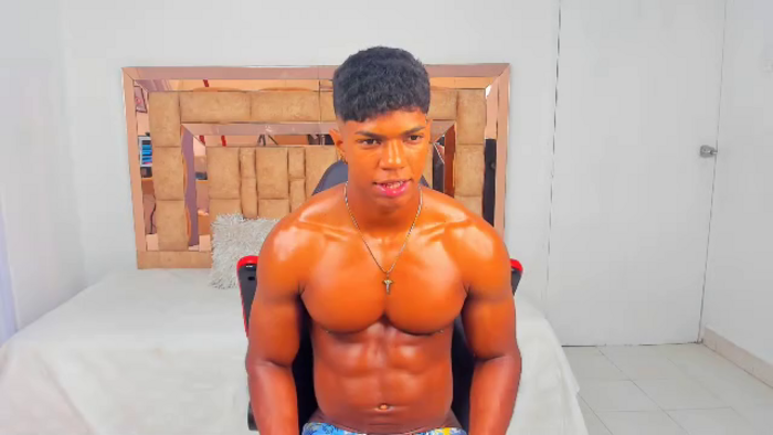 dominnic-strong