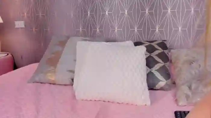 2024/05/05/flirt4free-chloe-bonnet-08-51-04
