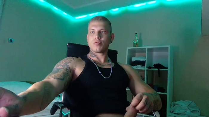 richie-grey