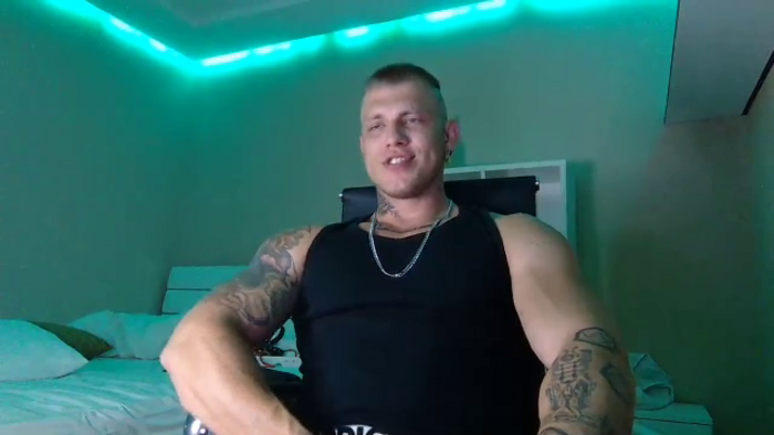 richie-grey