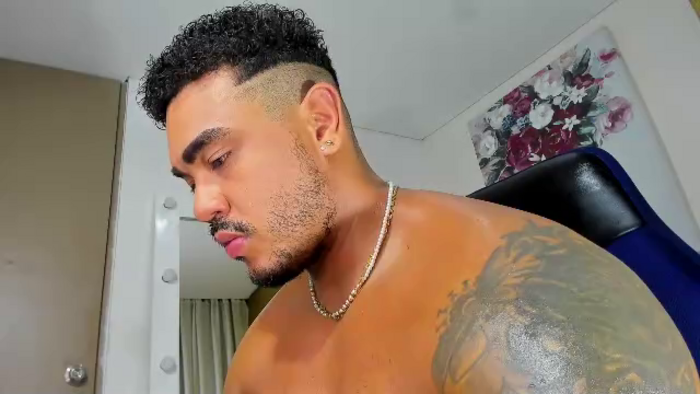 zeus-strong