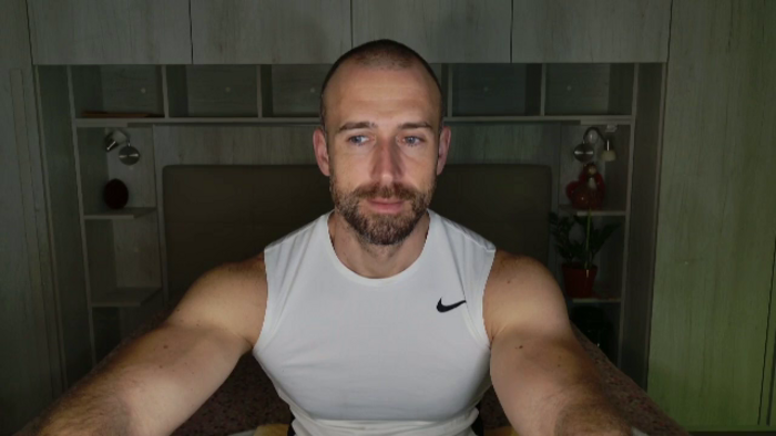 robert-smiley
