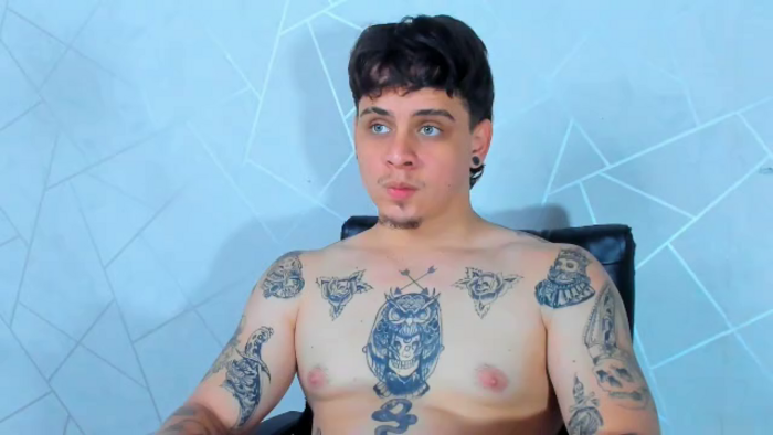 dennis-munera