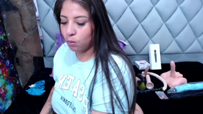 luisana-boobs