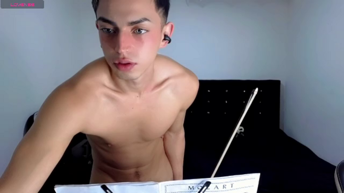 adam-volkov