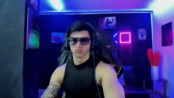 2024/05/20/flirt4free-zack-spencer-00-15-49