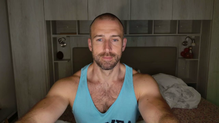 robert-smiley