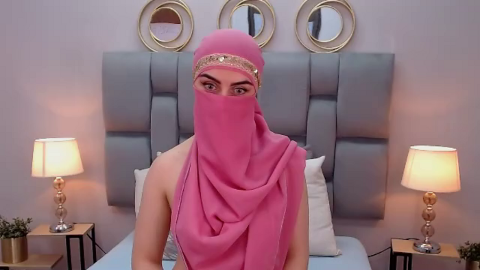 aliah-manzur