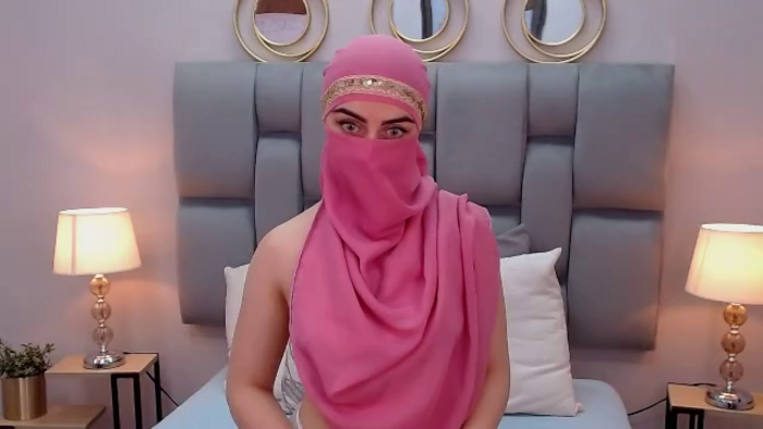 aliah-manzur